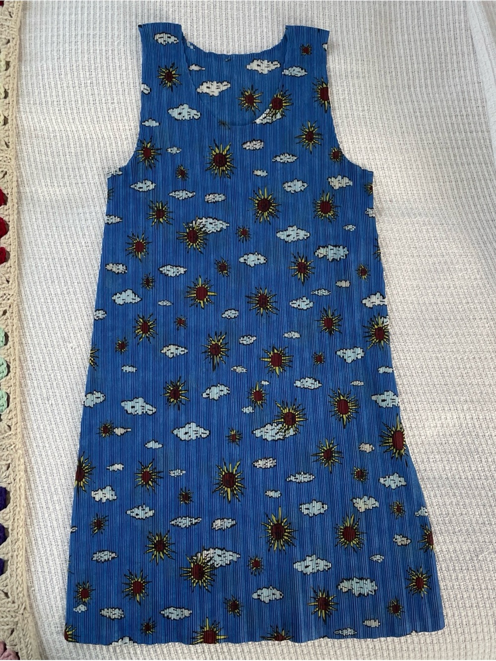 PLEATS PLEASE mini dress Sun and Cloud print rare!
